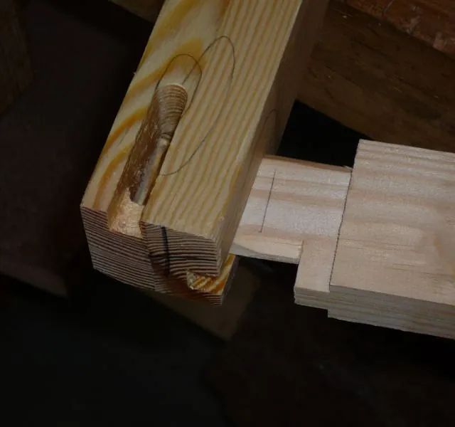 Zwaluwstaartverbinding